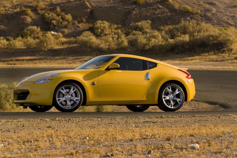 Nissan 370Z 2009 года  (фото 138 из 192)